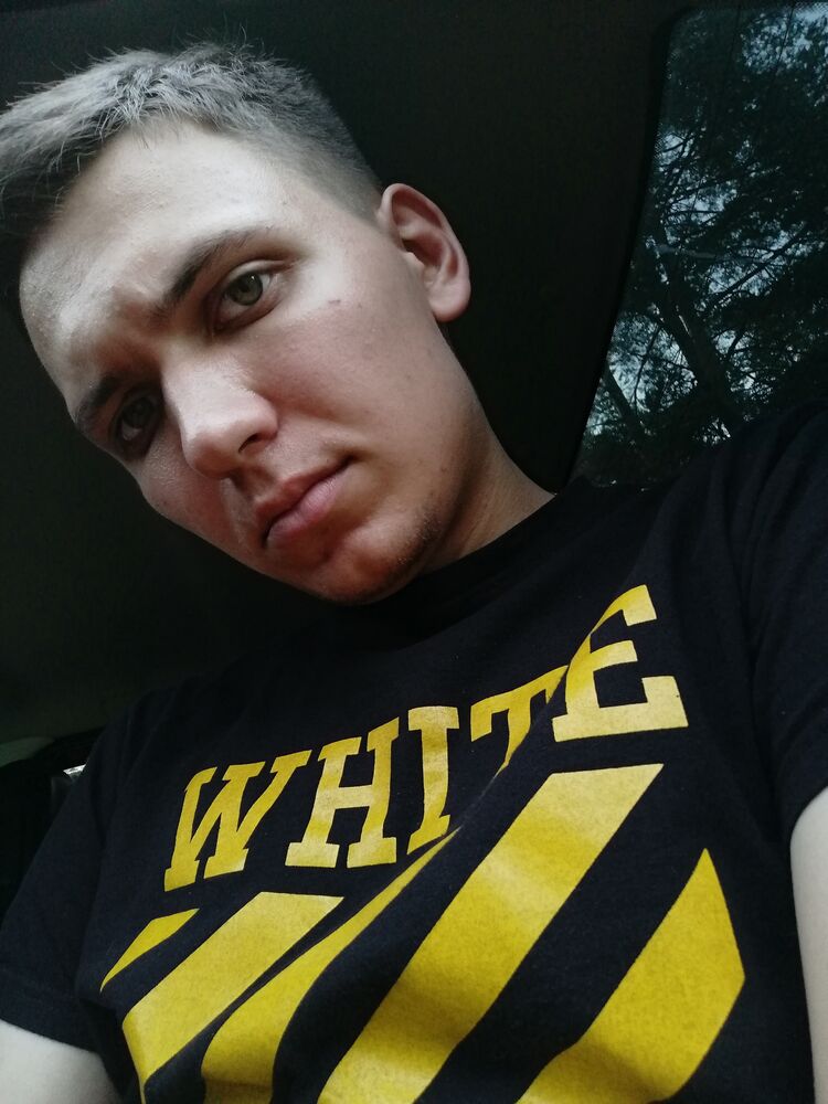  27033290  Dmitry, 25 ,    -