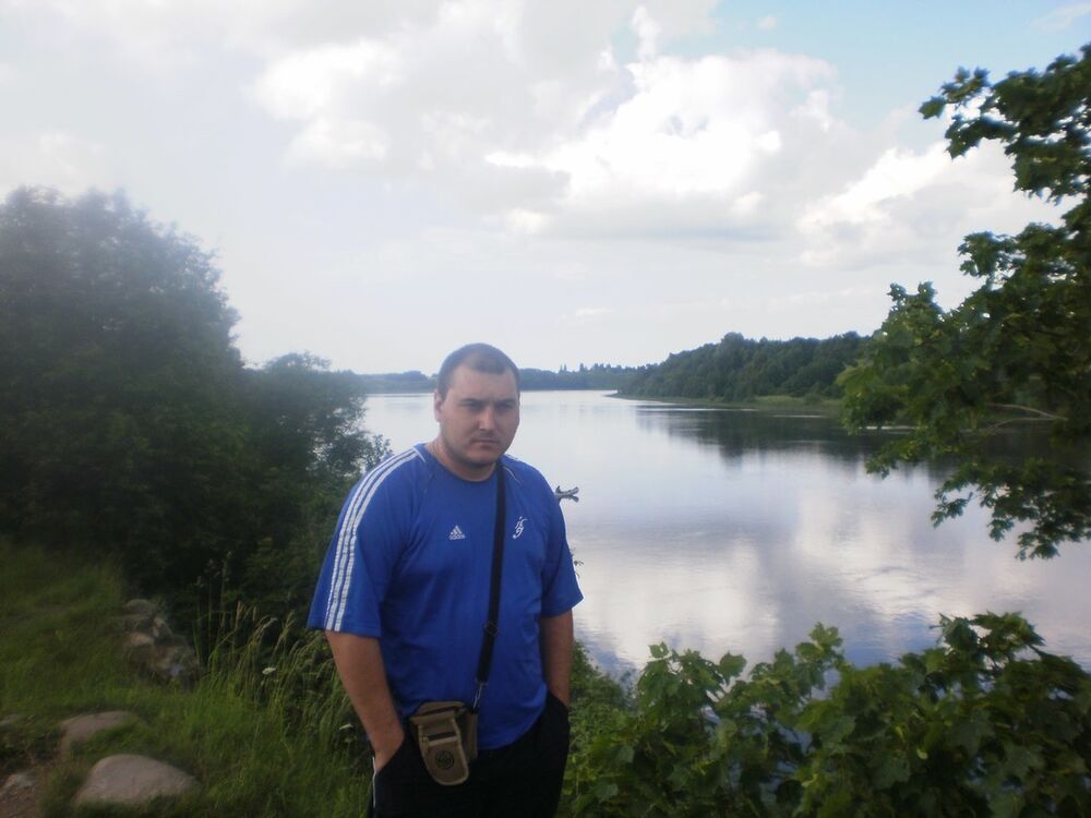  4597330  Vladislav, 37 ,    -