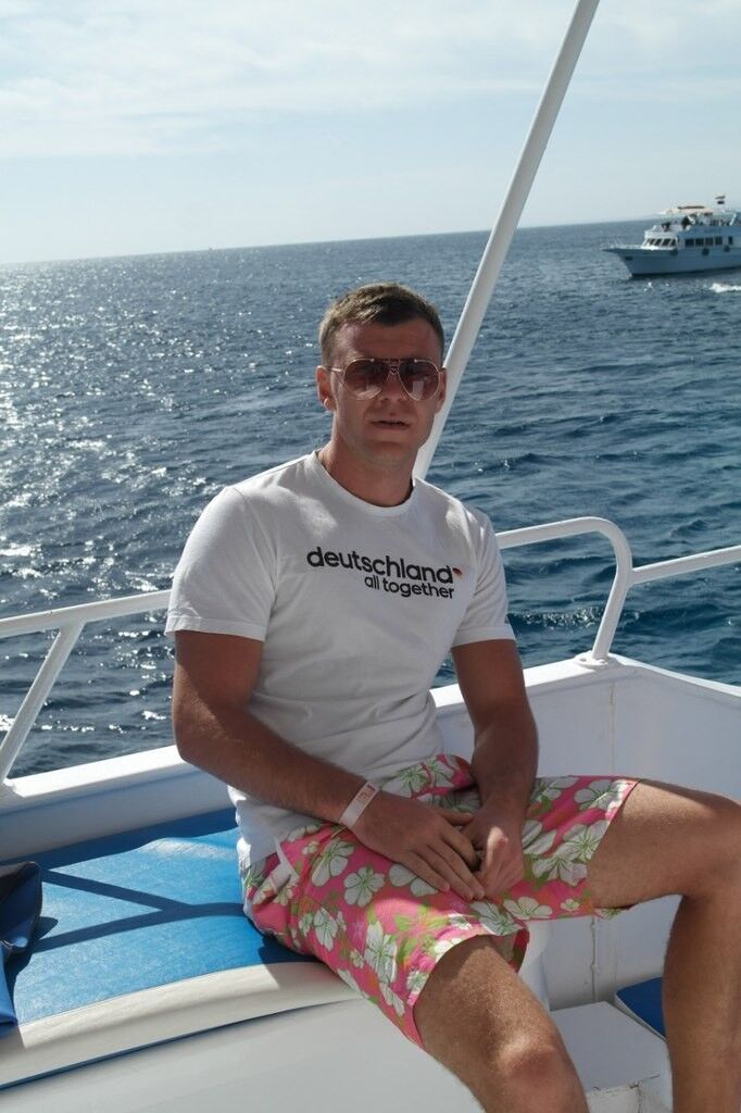 ���� 11298000 ������� Artur, 35 ���, ���� ���������� � �����