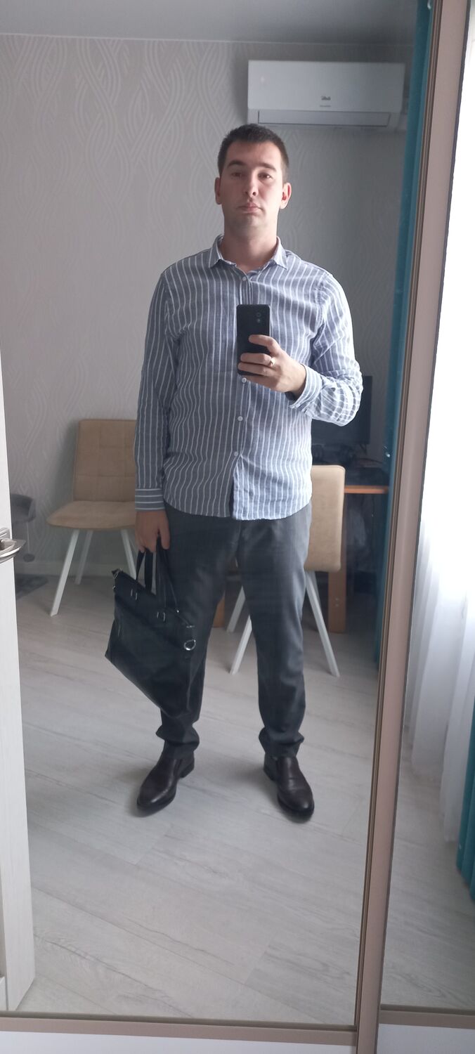  ,   Artem, 32 ,     , c 