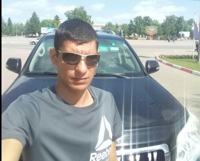  ,   Aleksandr, 33 ,   ,   , c 