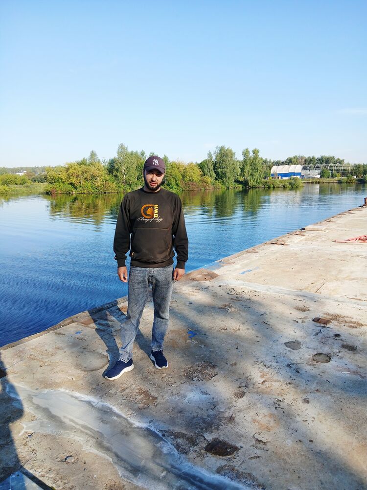  53438960  Romiz, 35 ,    