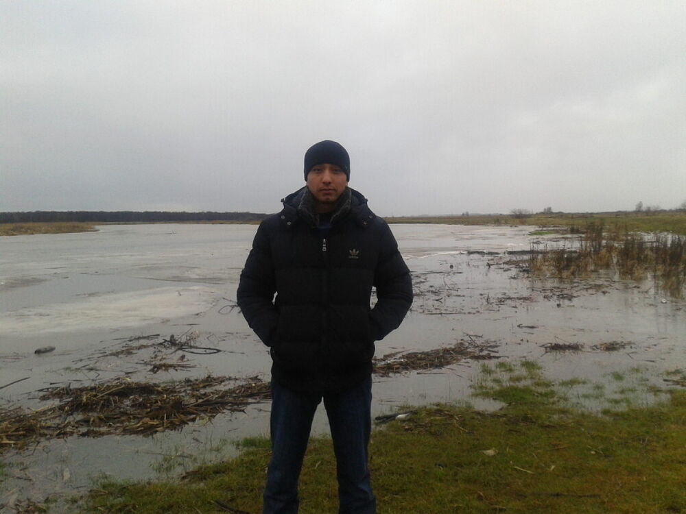  -,   Abror, 32 ,   ,   