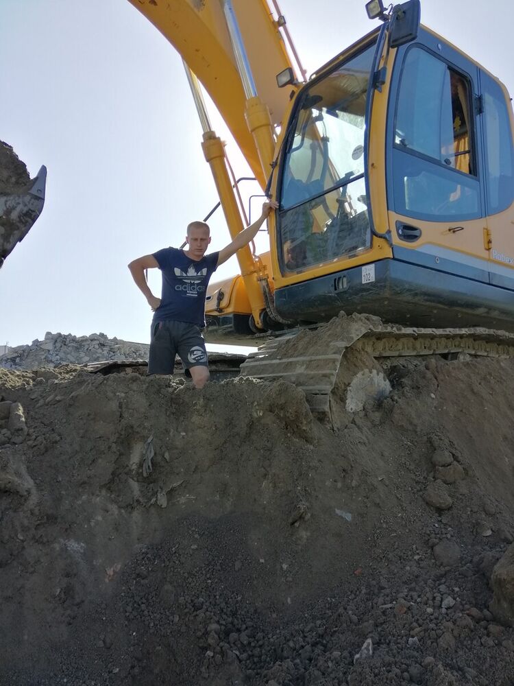 ���� 20357690 ������� ����, 37 ���, ���� ���������� � �����