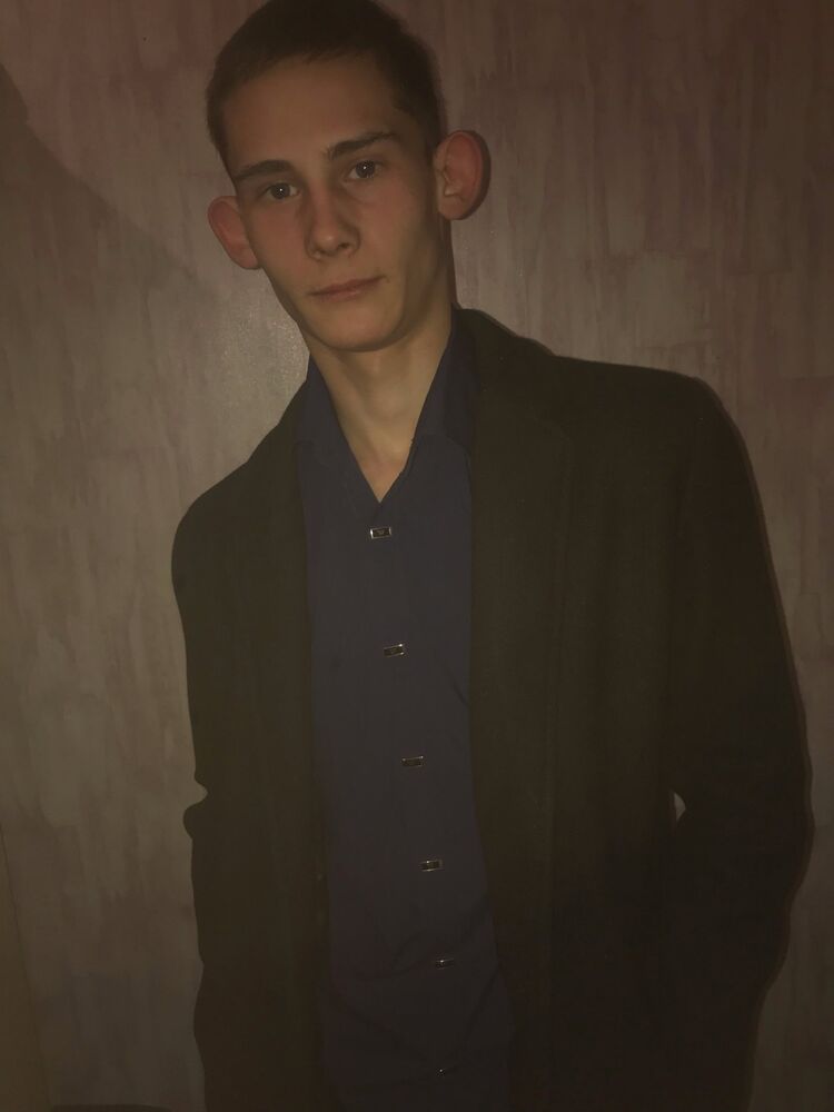  ,   Viktor, 26 ,   ,   , 