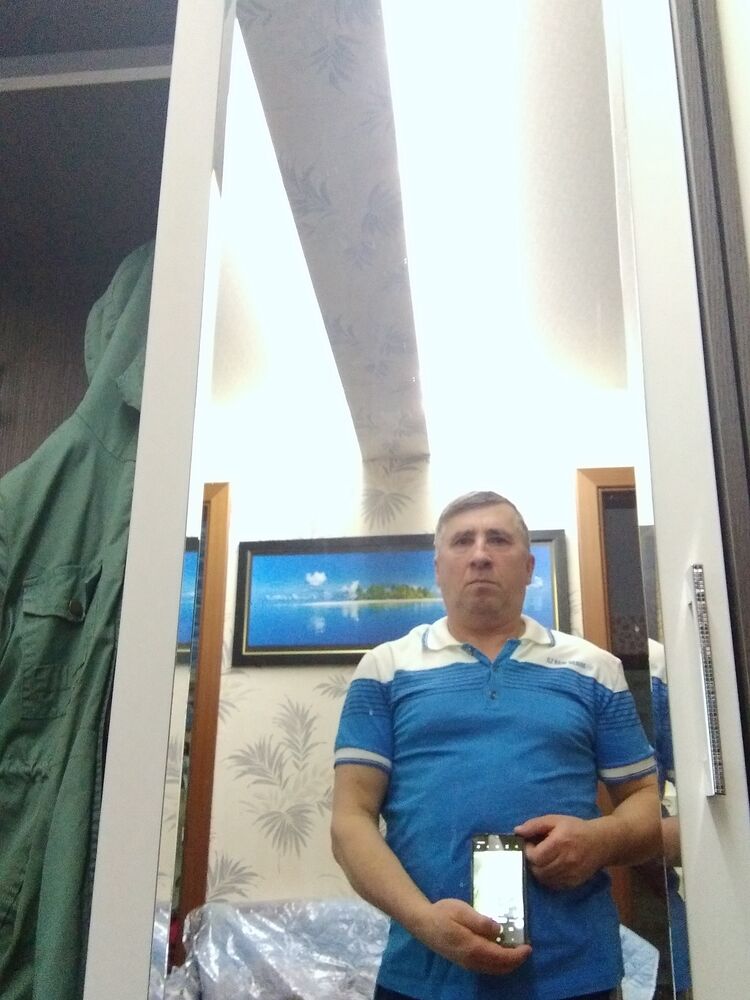  22963060  , 61 ,    