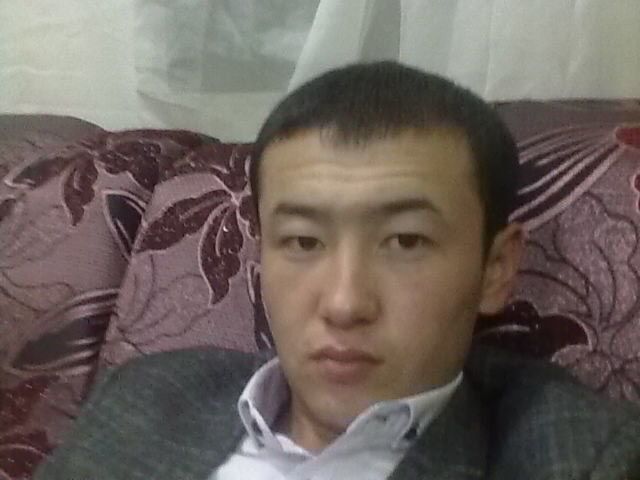  4281390  Baktyiar, 32 ,    