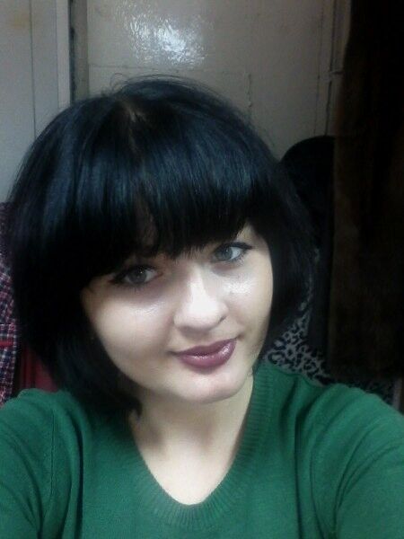  7114560  Karina, 29 ,    