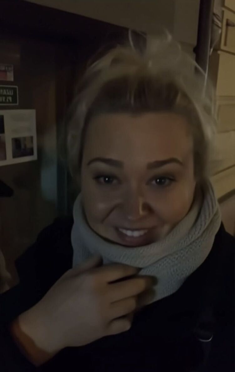  54225280  , 43 ,    Praha