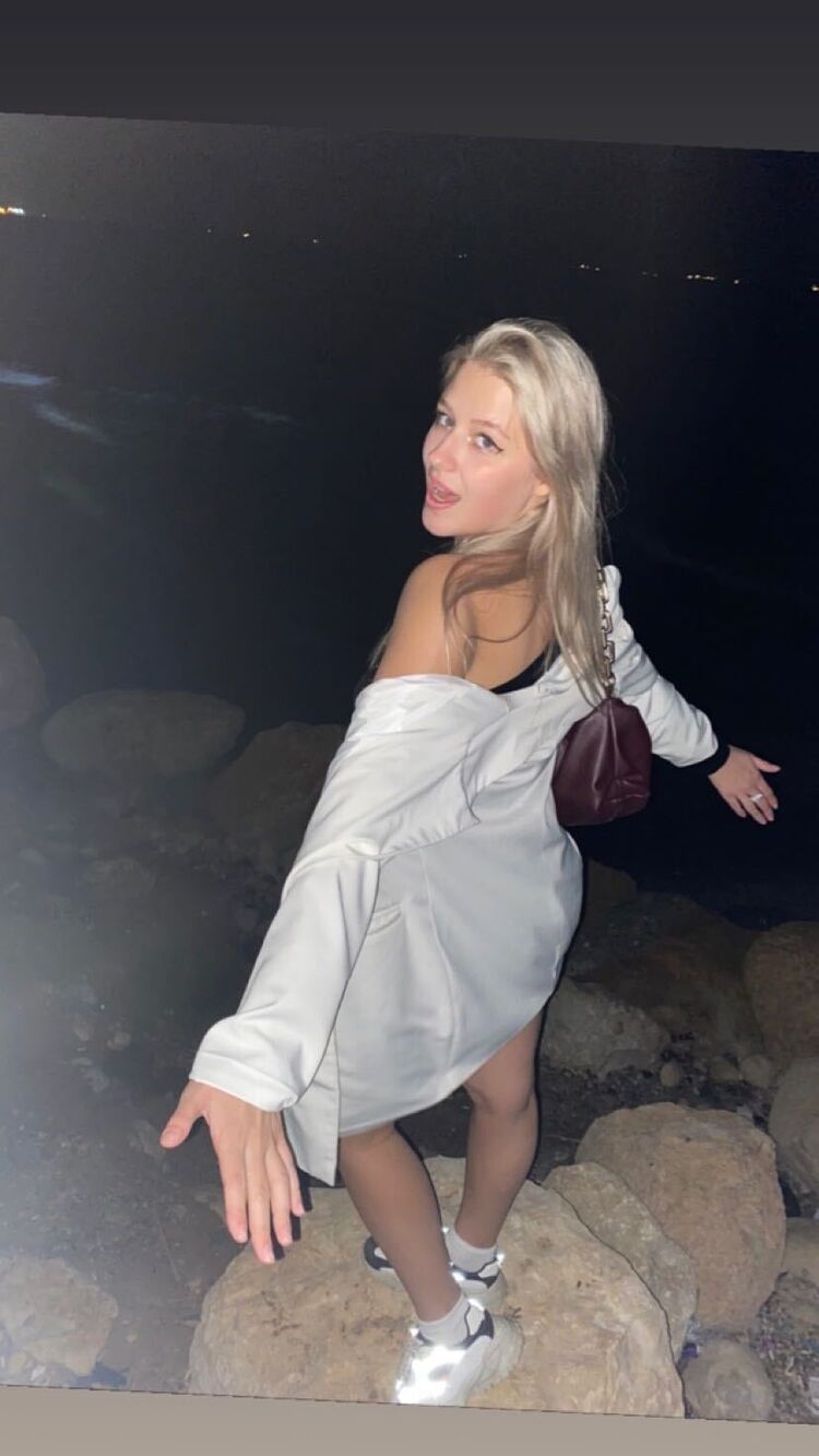  ,   , 24 ,     , c 