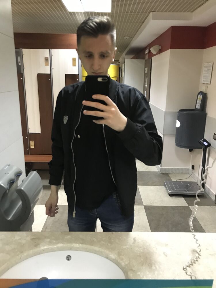  ,   Albert, 26 ,   ,   
