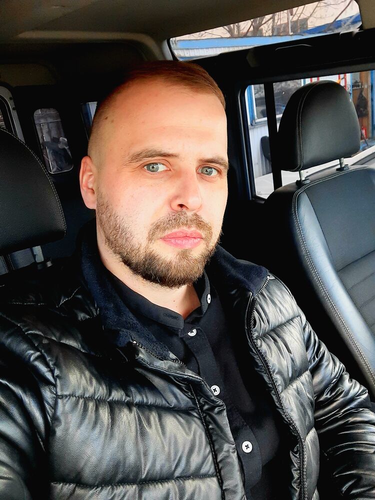 ���� 25682020 ������� Oleg, 37 ���, ���� ���������� � �����-����������