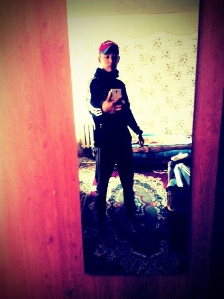  18053460  Valera, 30 ,    