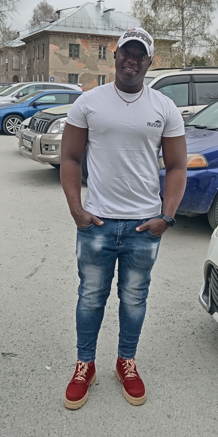  43309290  , 34 ,    