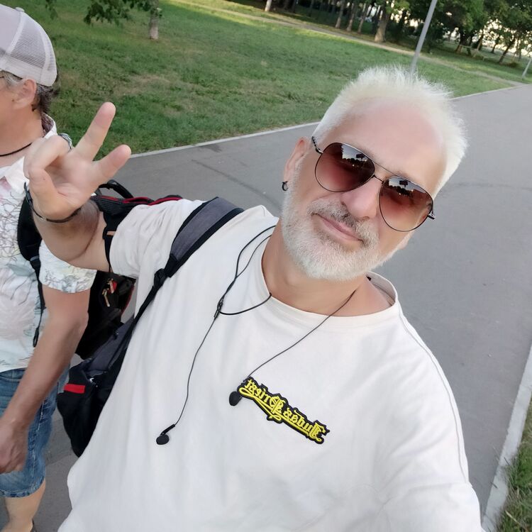  --,   Tom Cat, 60 ,   ,   , c , 