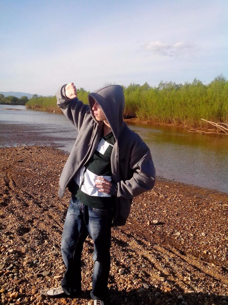  29736980  Gural, 28 ,    