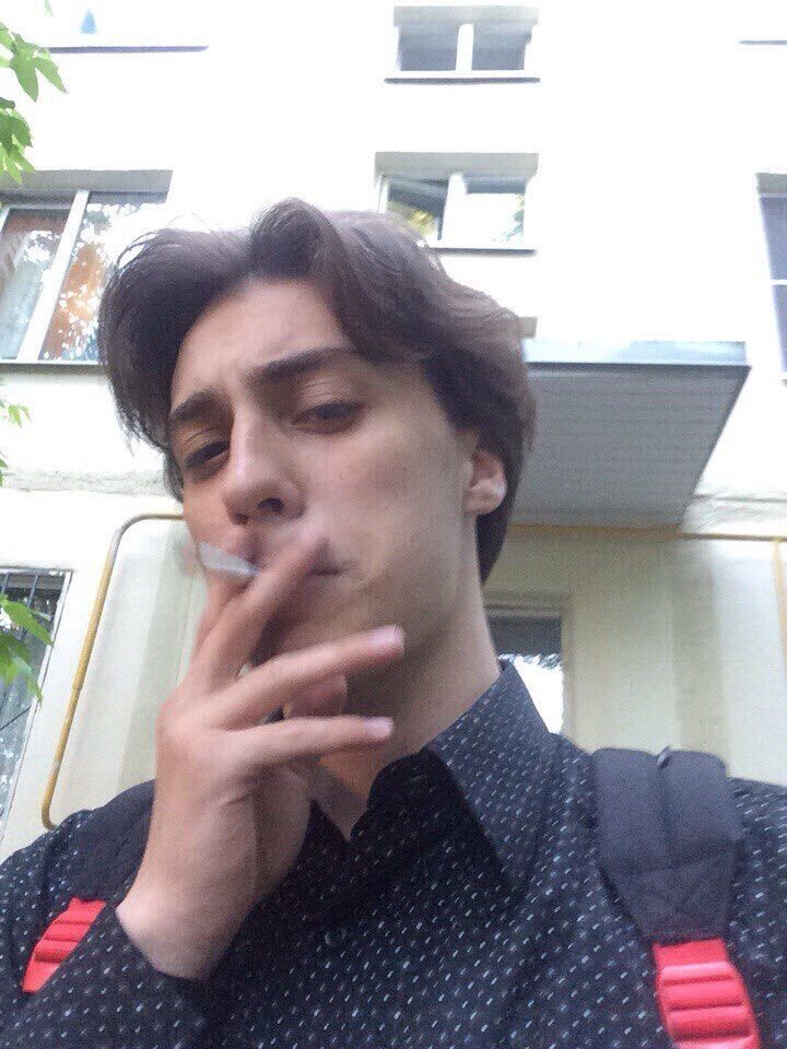  38908890  Ivan, 28 ,    