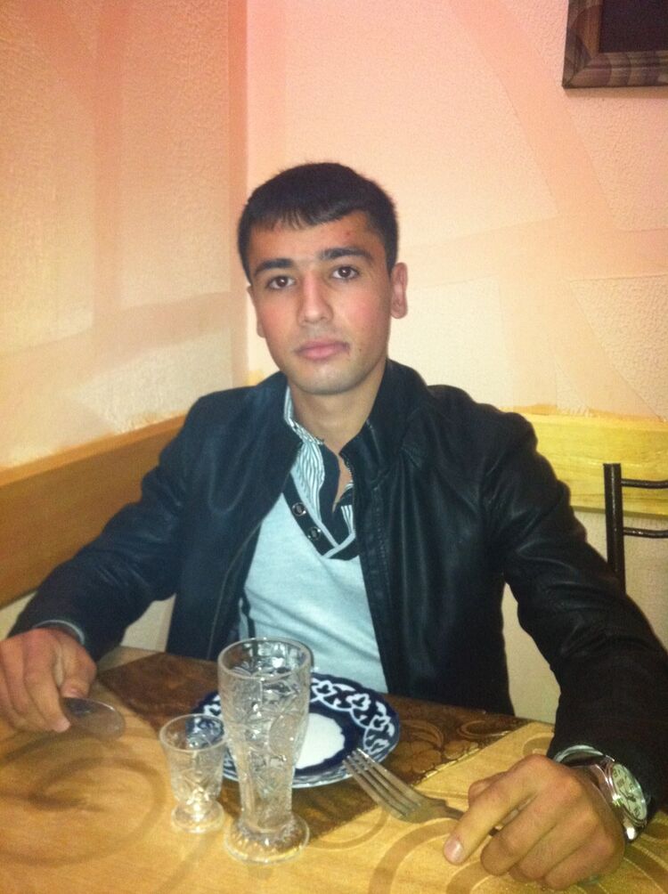  ,   Rustam, 32 ,   ,   , c 