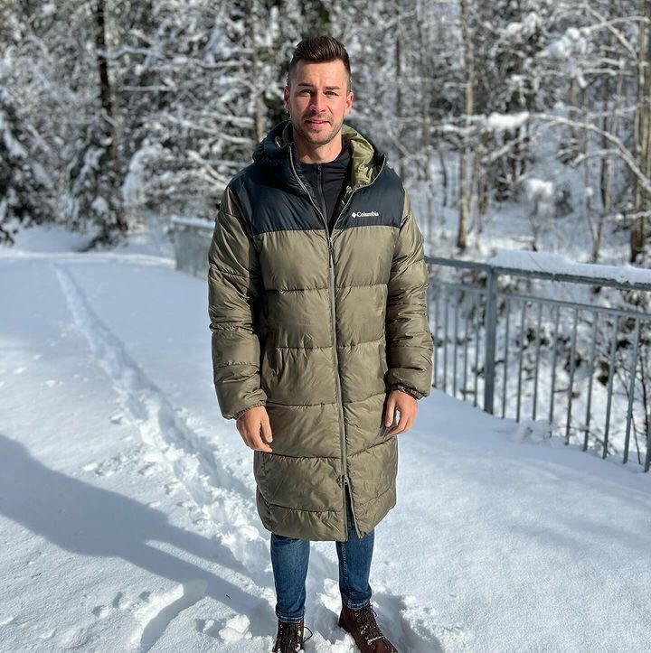  ,   Bruno, 42 ,     , c 