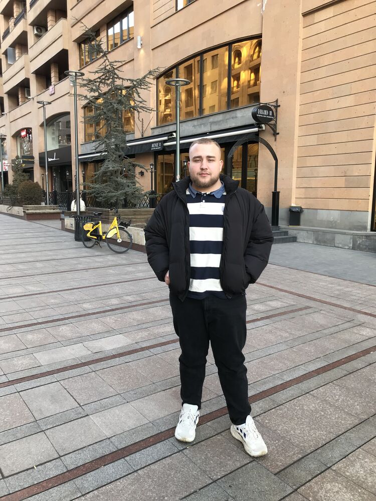  33978860  , 25 ,    