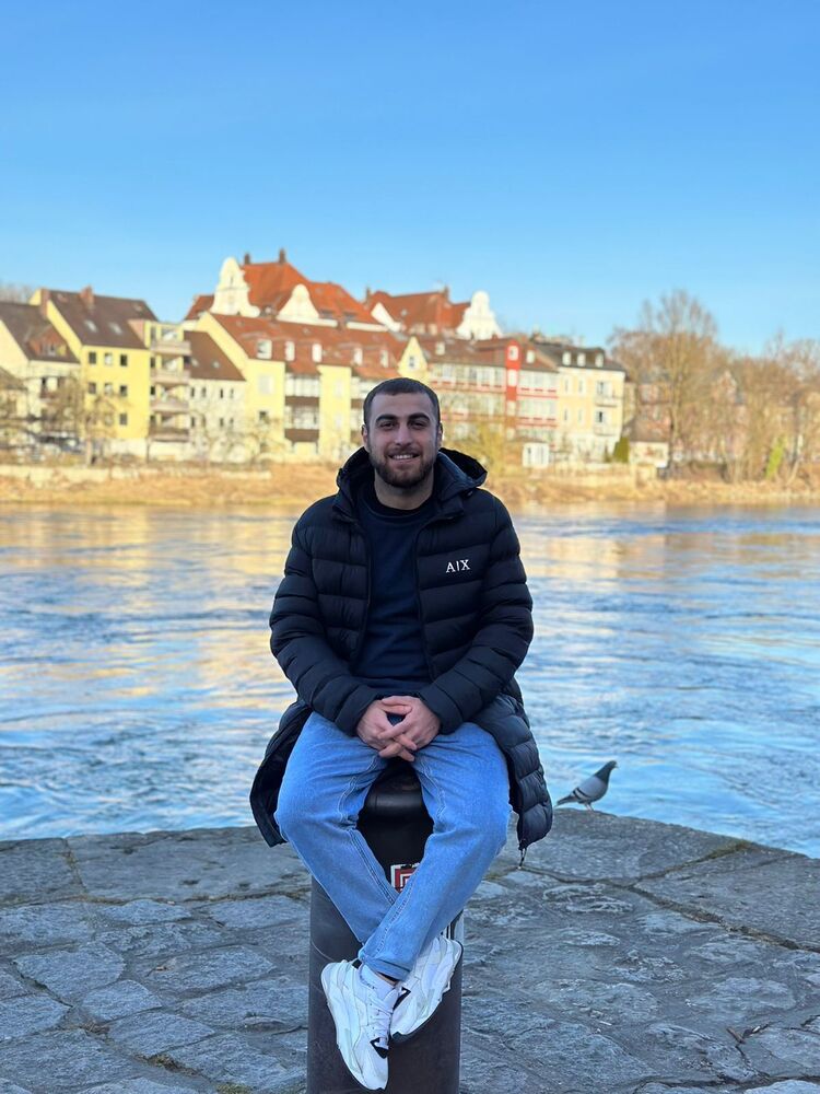  46159180  Alik, 28 ,    Nuernberg