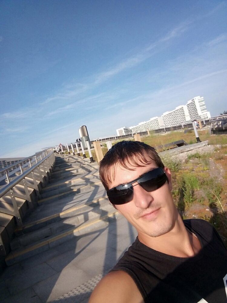 ���� 25749710 ������� ����, 32 ����, ���� ���������� � �����-����������