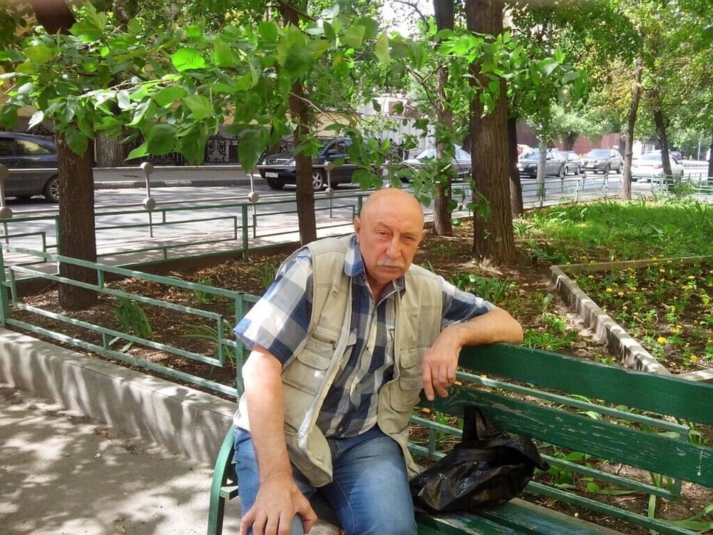  ,   , 70 ,     , c 