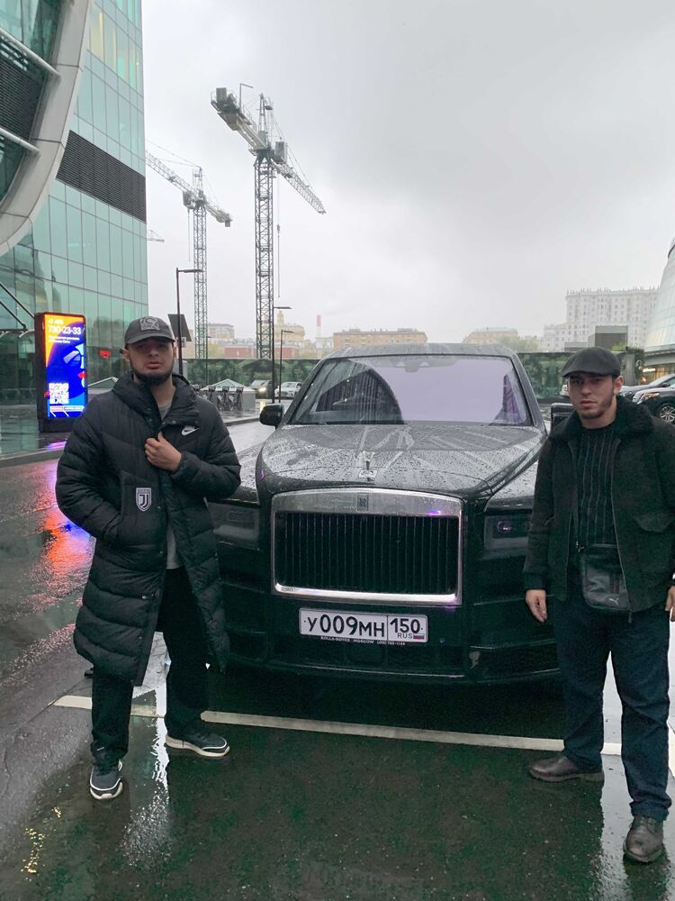  29542660  Usama, 31 ,    