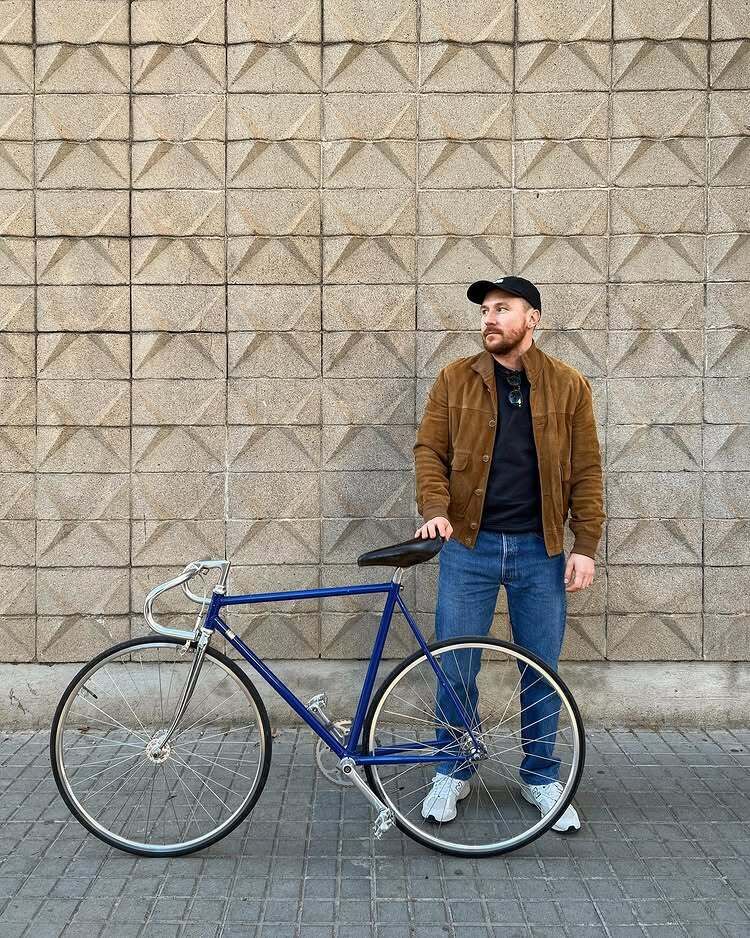 ���� 54695280 ������� �����, 33 ����, ���� ���������� � ����������