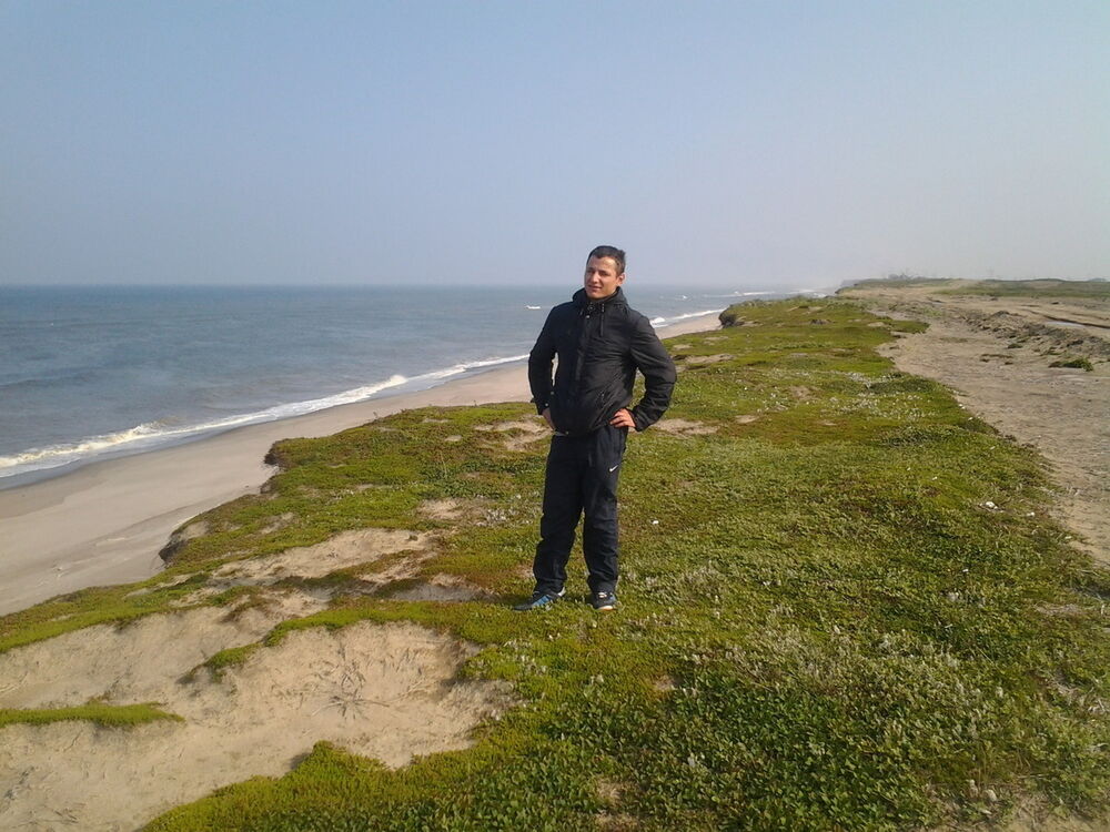  17964800  Andrei, 33 ,    --