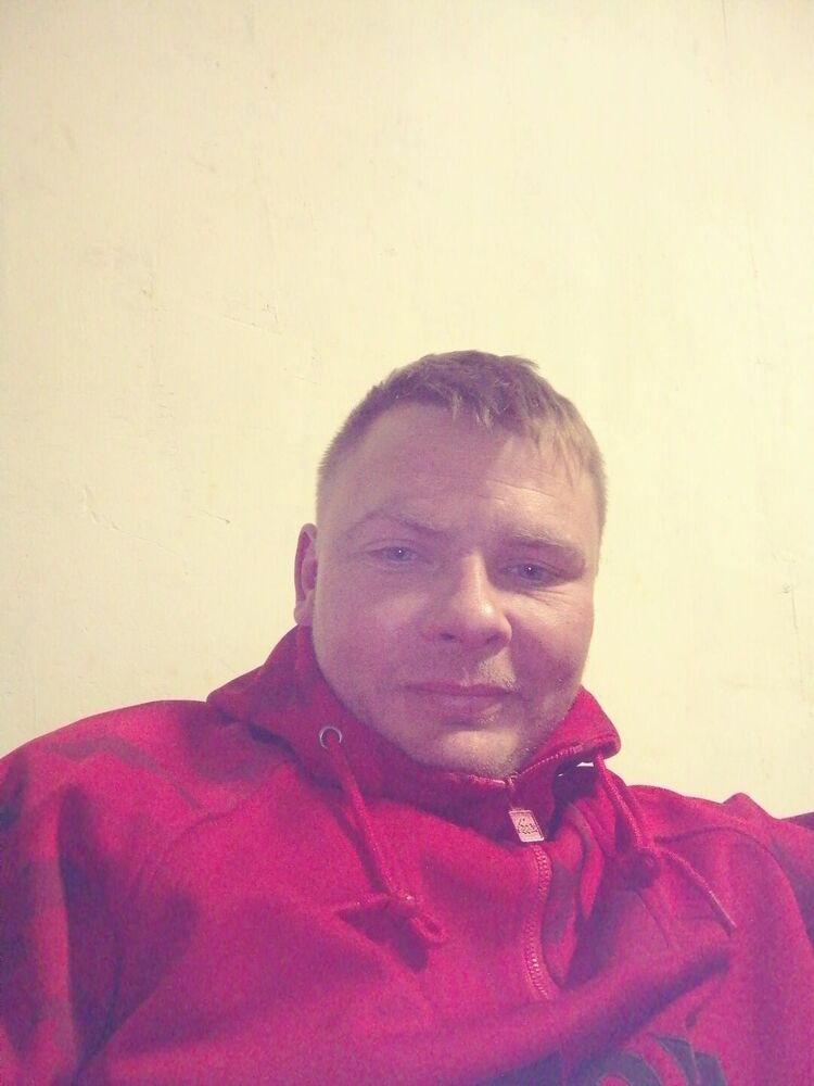  35975660  , 38 ,    