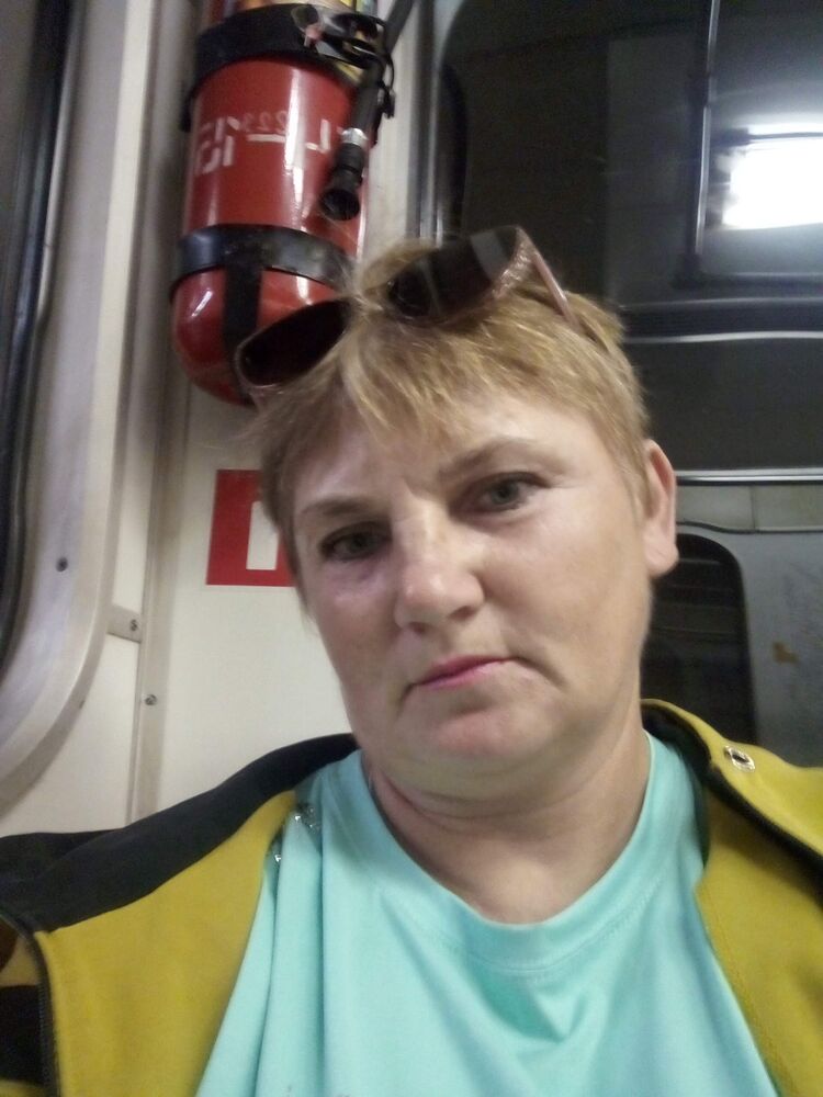  48019410  Nataliya, 49 ,    