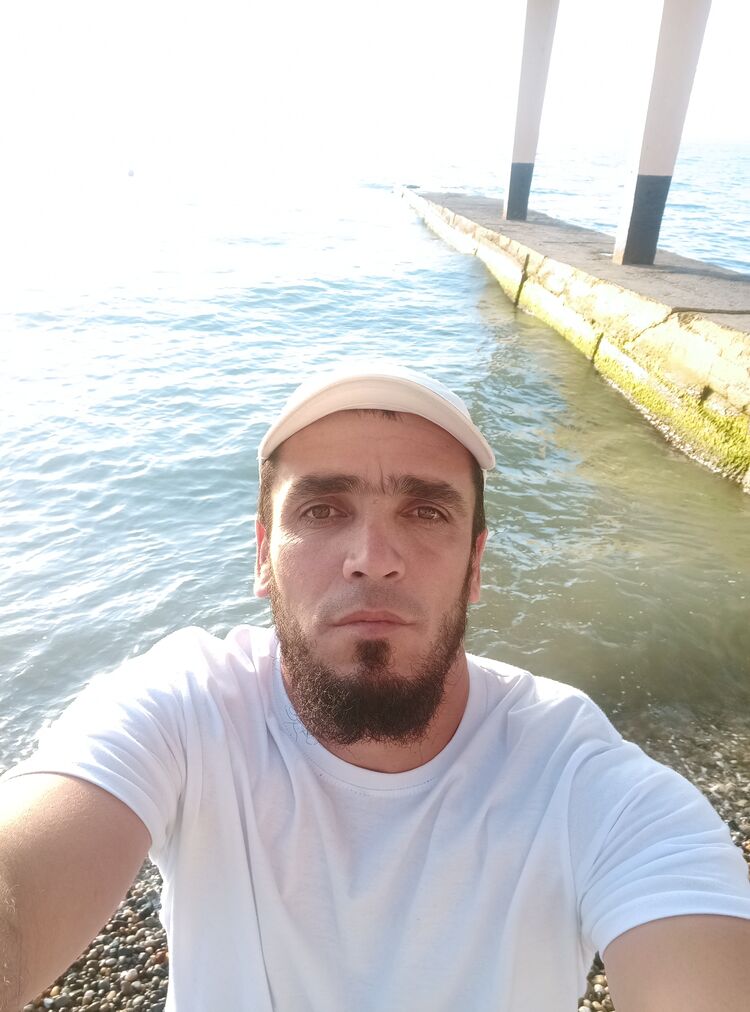  36988570  , 31 ,    