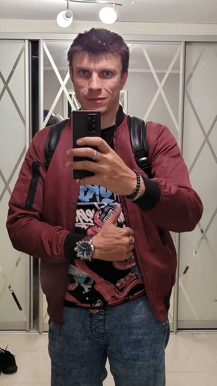 52718520  , 39 ,    