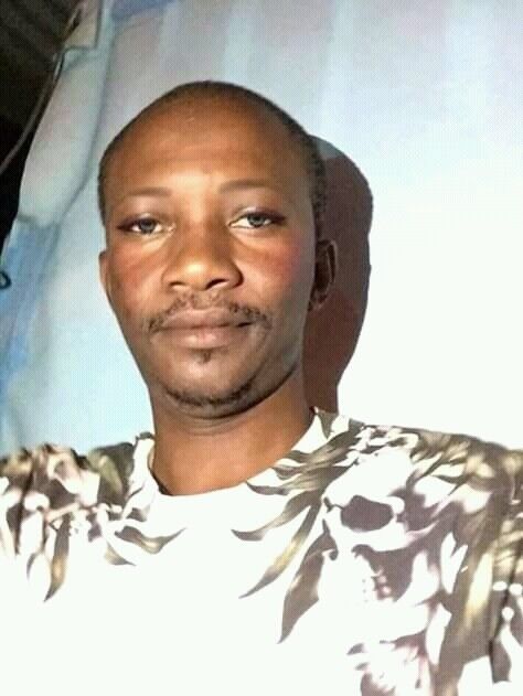  18160210  Ibrahima, 52 ,    