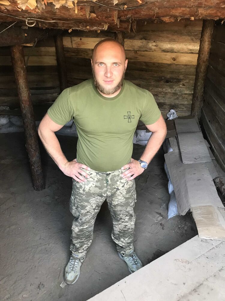  ,   Pavel, 33 ,   ,   
