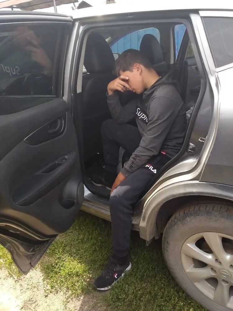  28307410  , 21 ,    