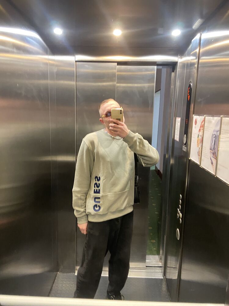  36671950  , 26 ,    