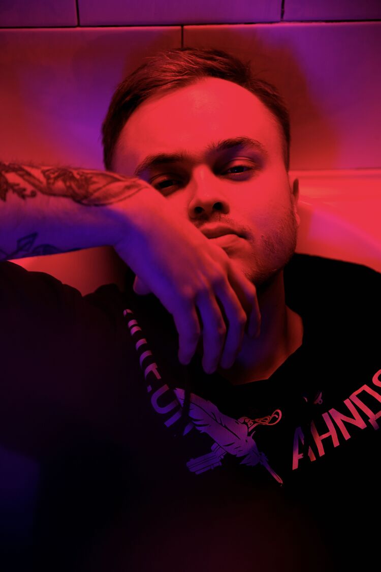  -,   , 29 ,   ,   