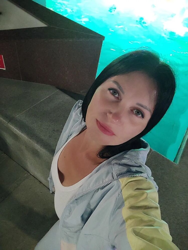  34251600  Anya, 42 ,    