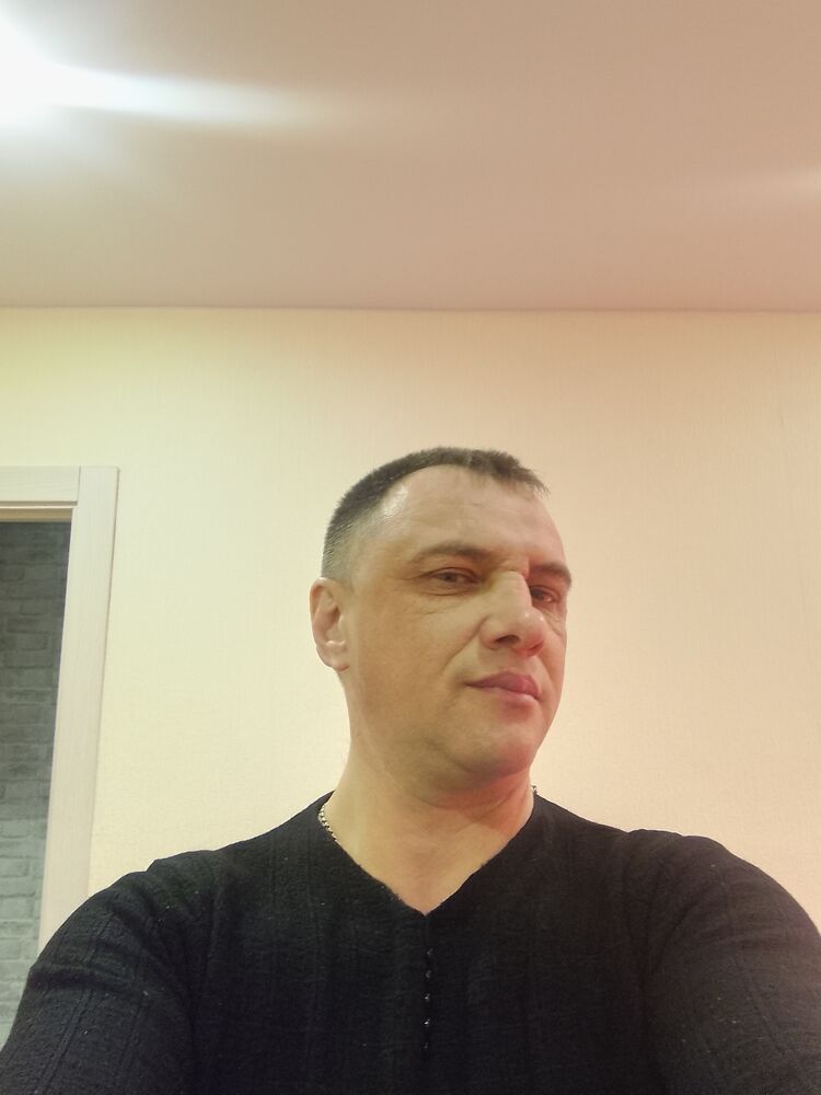  50862030  Evgen, 44 ,    