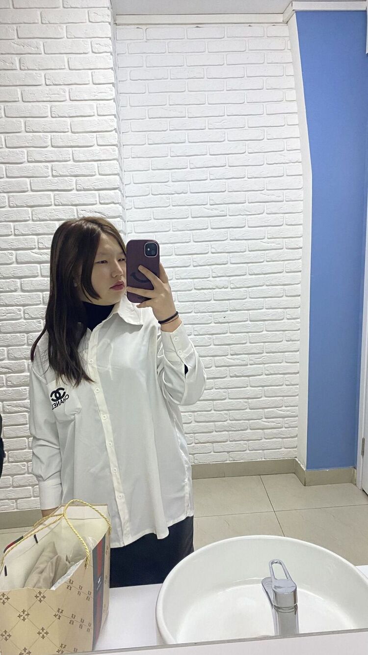  48580780  Erke, 19 ,    -