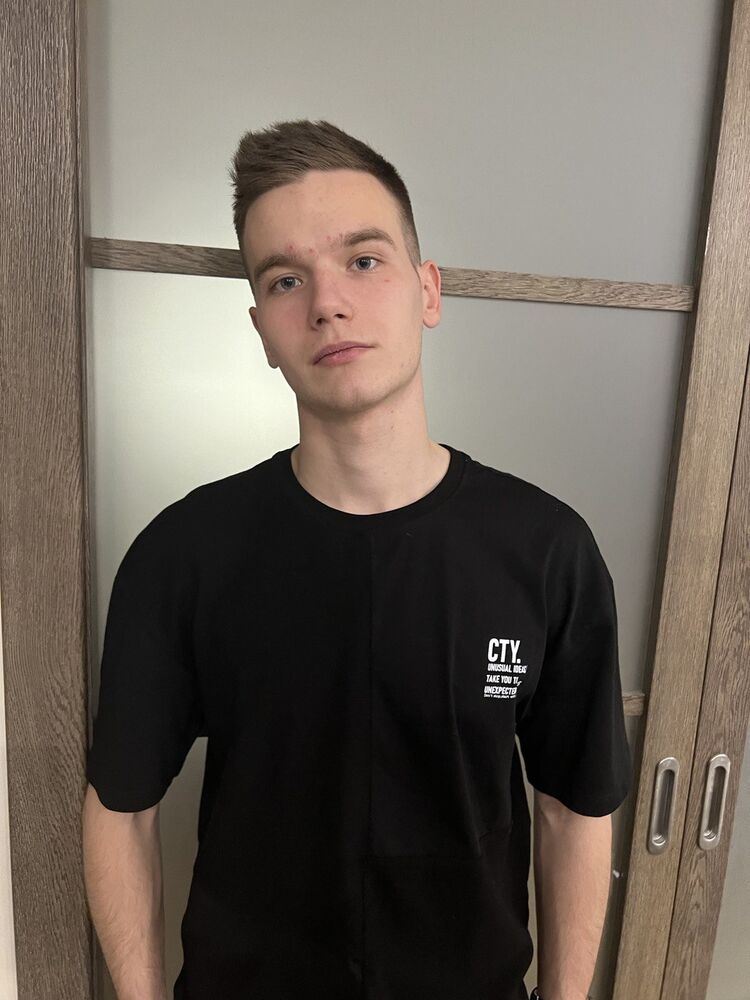  38828090  , 23 ,    -