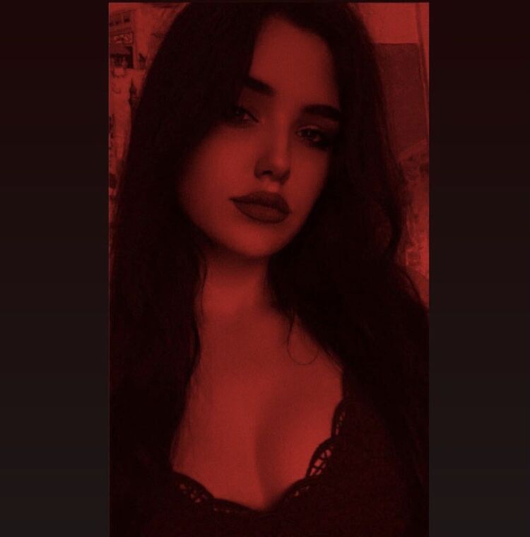  ,   Anasteysha, 22 ,   