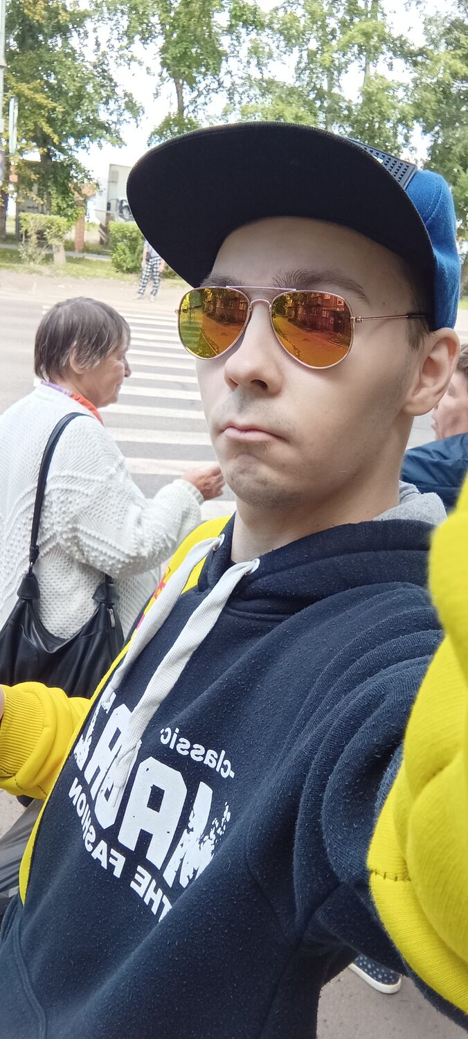  37590150  , 24 ,    
