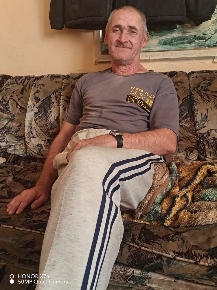  ,   Sergeilih, 57 ,   c 