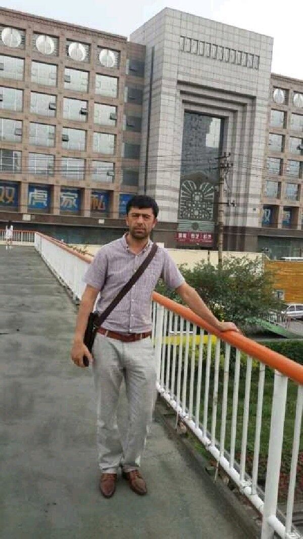  16947450  Rustam, 46 ,    