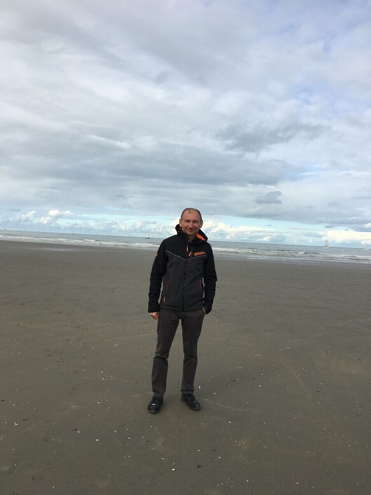  ,   Alex, 53 ,   ,   , c 