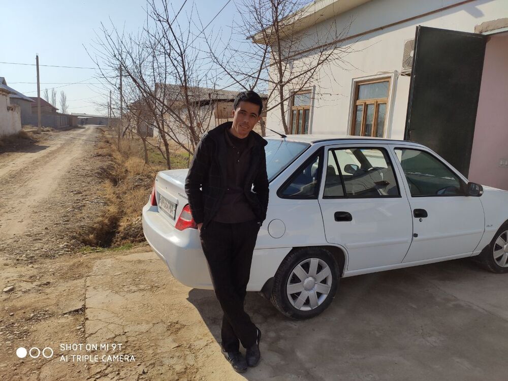  25334520  Sherzodbek, 33 ,    