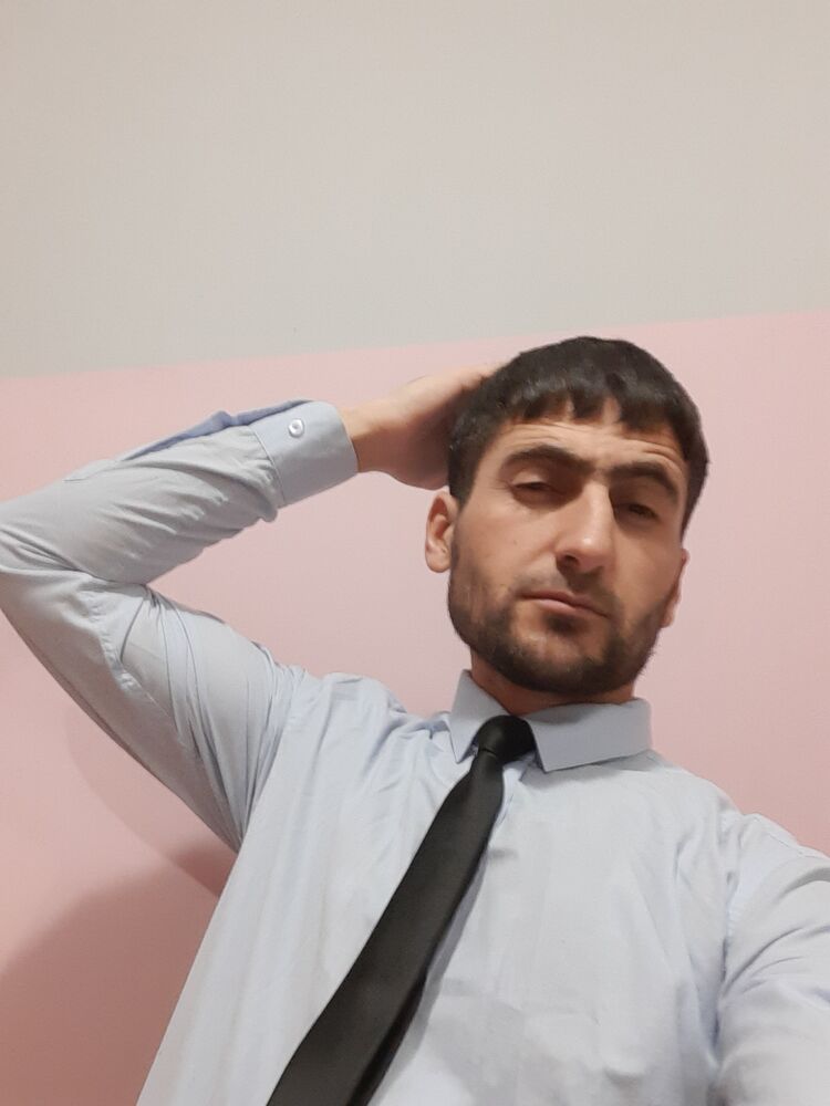  ,   Dilovar, 39 ,   ,   